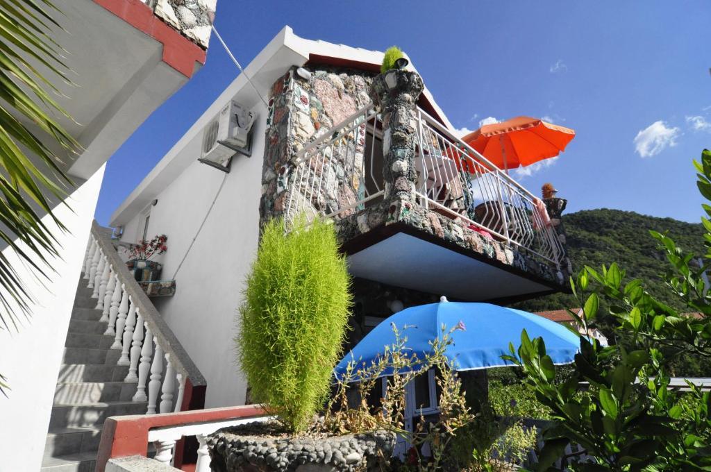 בודווה Radonjic Apartments מראה חיצוני תמונה