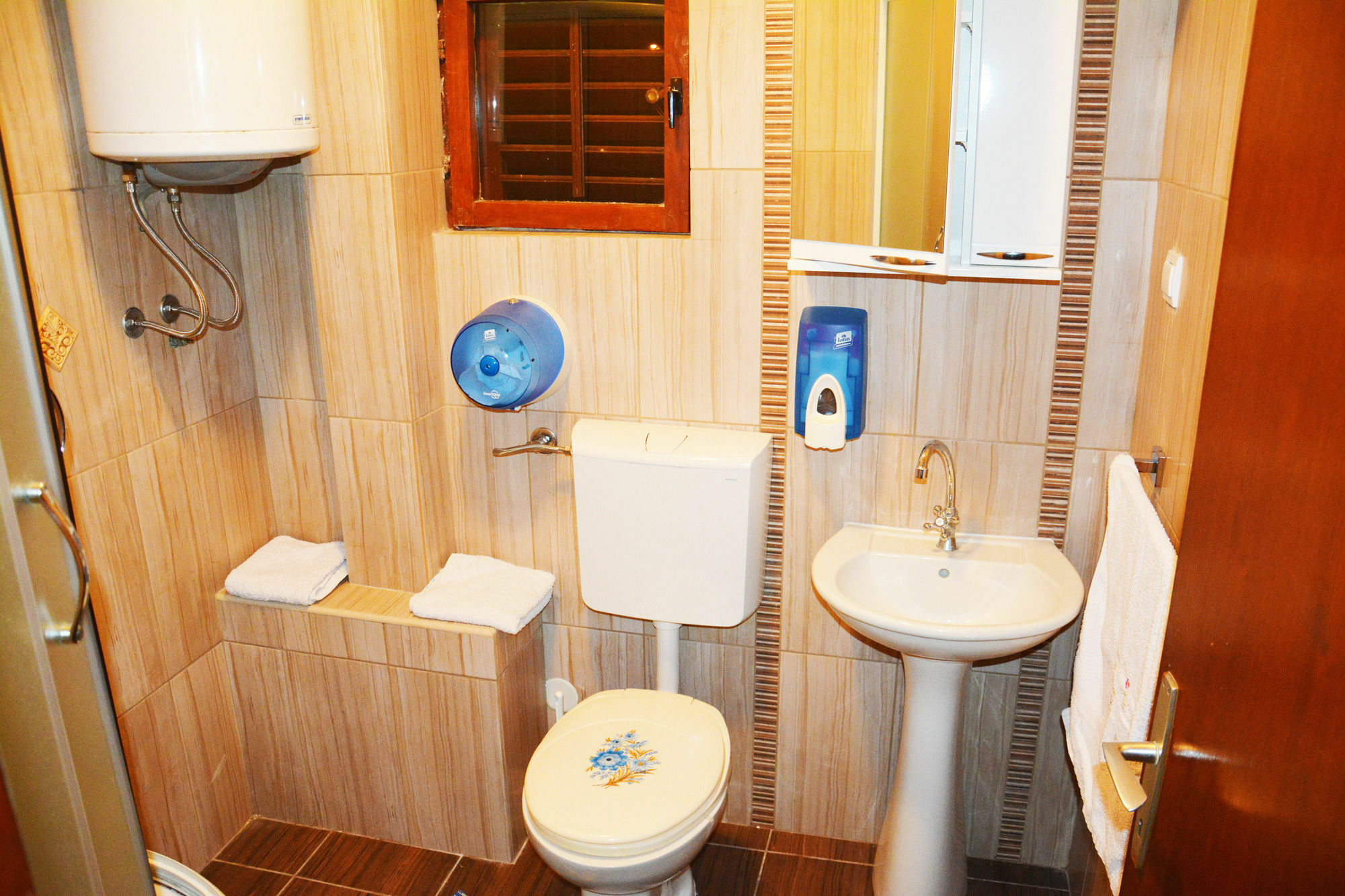 בודווה Radonjic Apartments מראה חיצוני תמונה